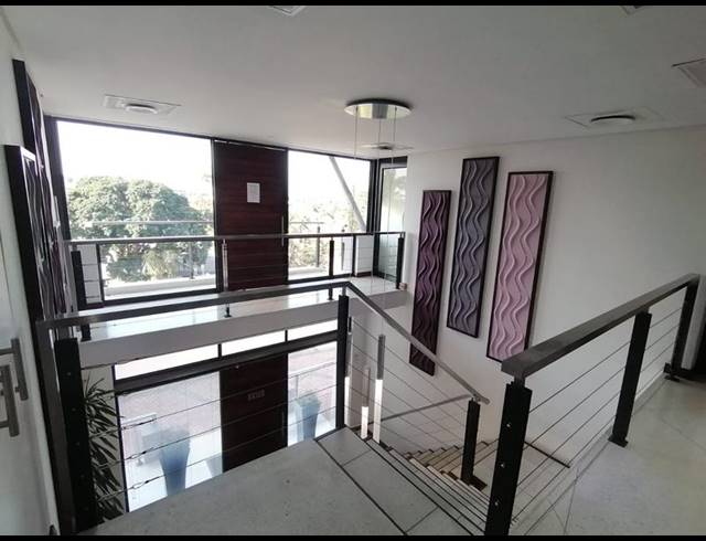 BUSINESS PROPERTY TO RENT IN DAWNCLIFFE